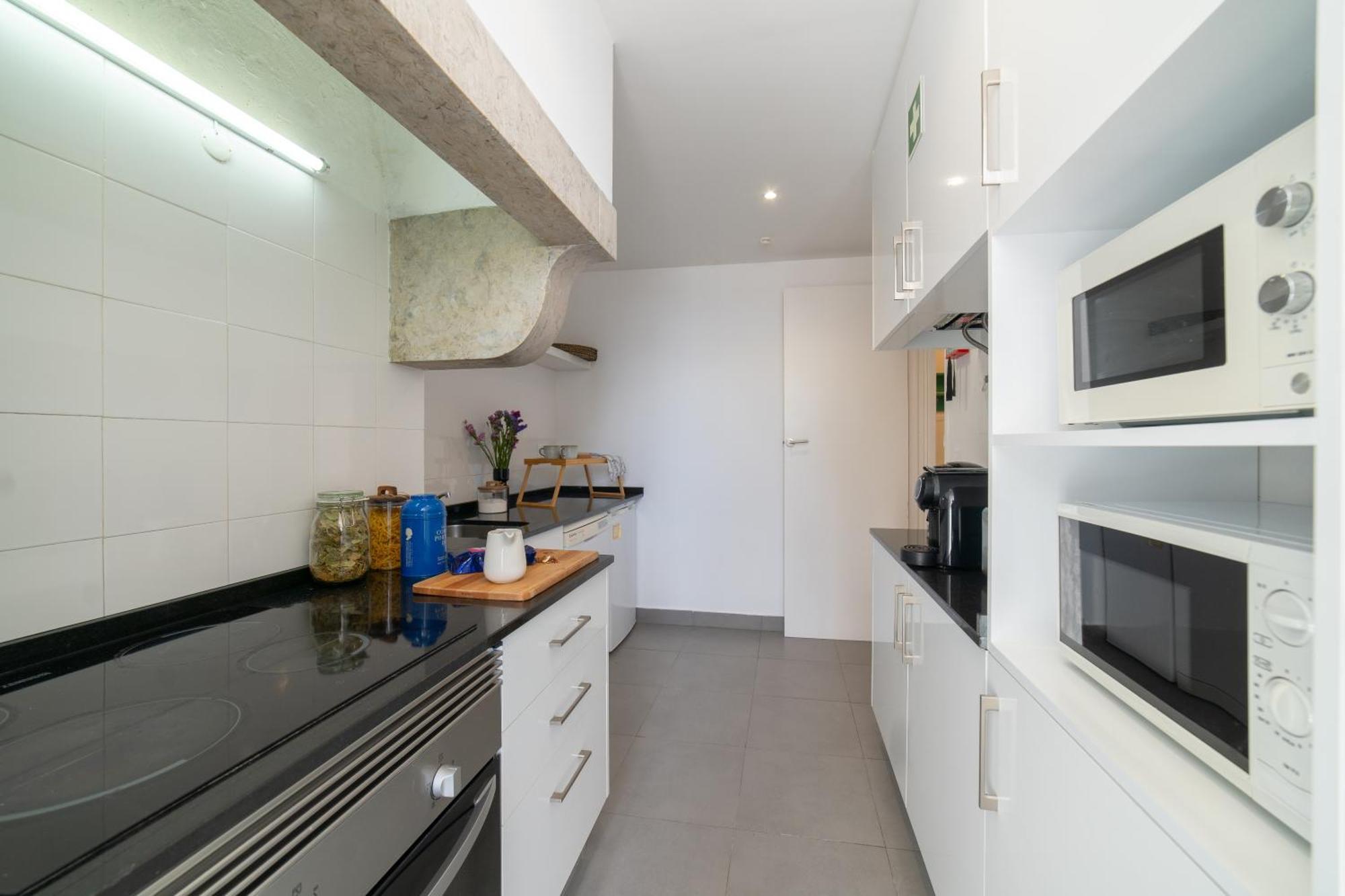 Desterro 4 - Historical Four-bedroom Lejlighed Lisboa